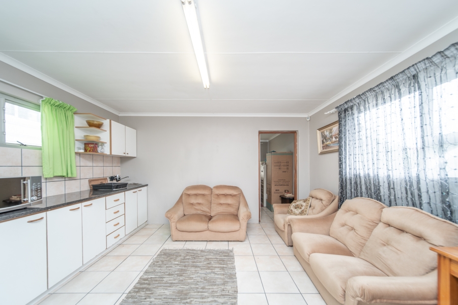 3 Bedroom Property for Sale in Cambridge Eastern Cape